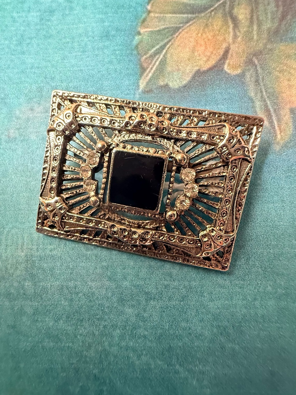 Art Deco Silver-Tone Black Stone Brooch - Vintage-Inspired.